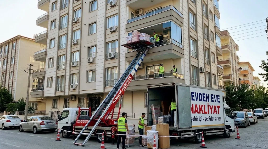 Adana asansör kiralama: apartmanda kurulu kiralık asansör ve taşıma ekibi